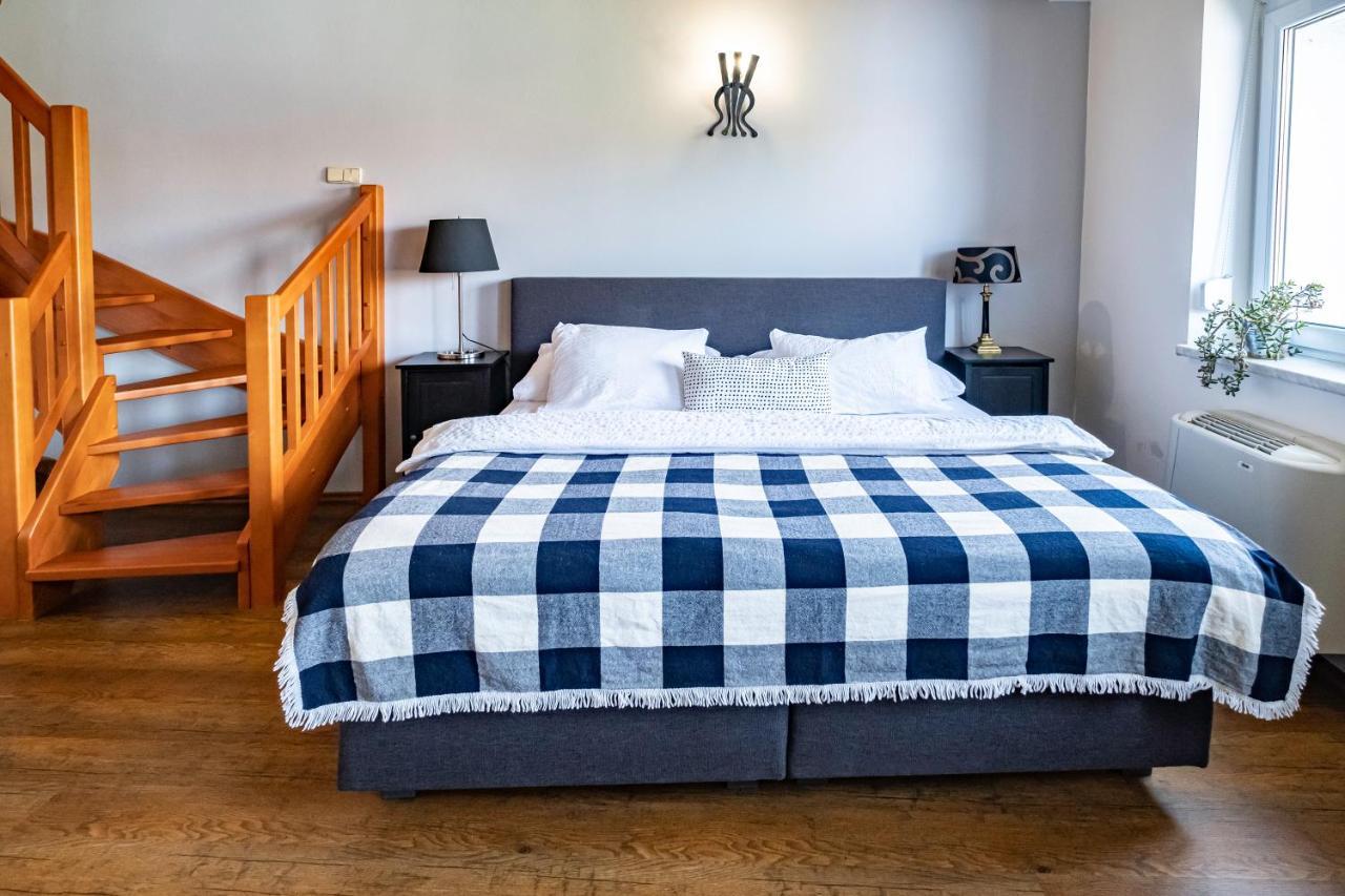 מיקולוב Apartmany Gulliver מראה חיצוני תמונה