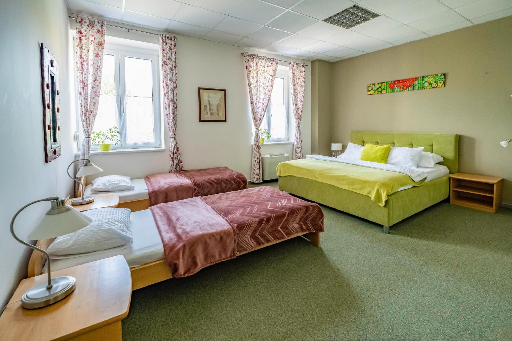 מיקולוב Apartmany Gulliver מראה חיצוני תמונה